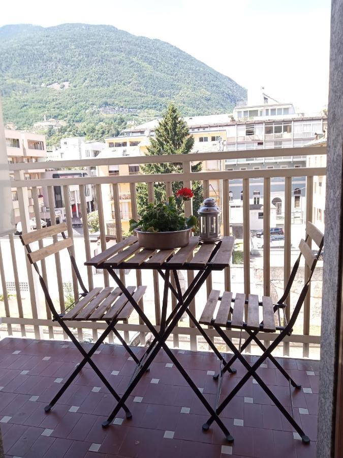 Mary House Apartment Sondrio Luaran gambar